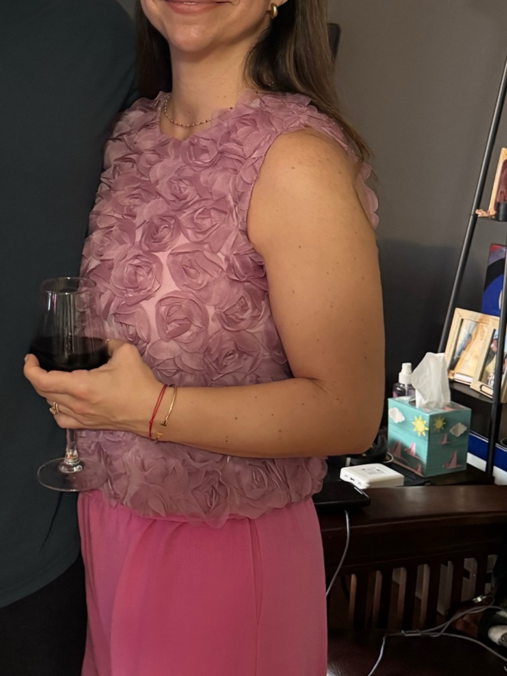 Commense Mauve Rose Appliqué Sleeveless Top medium